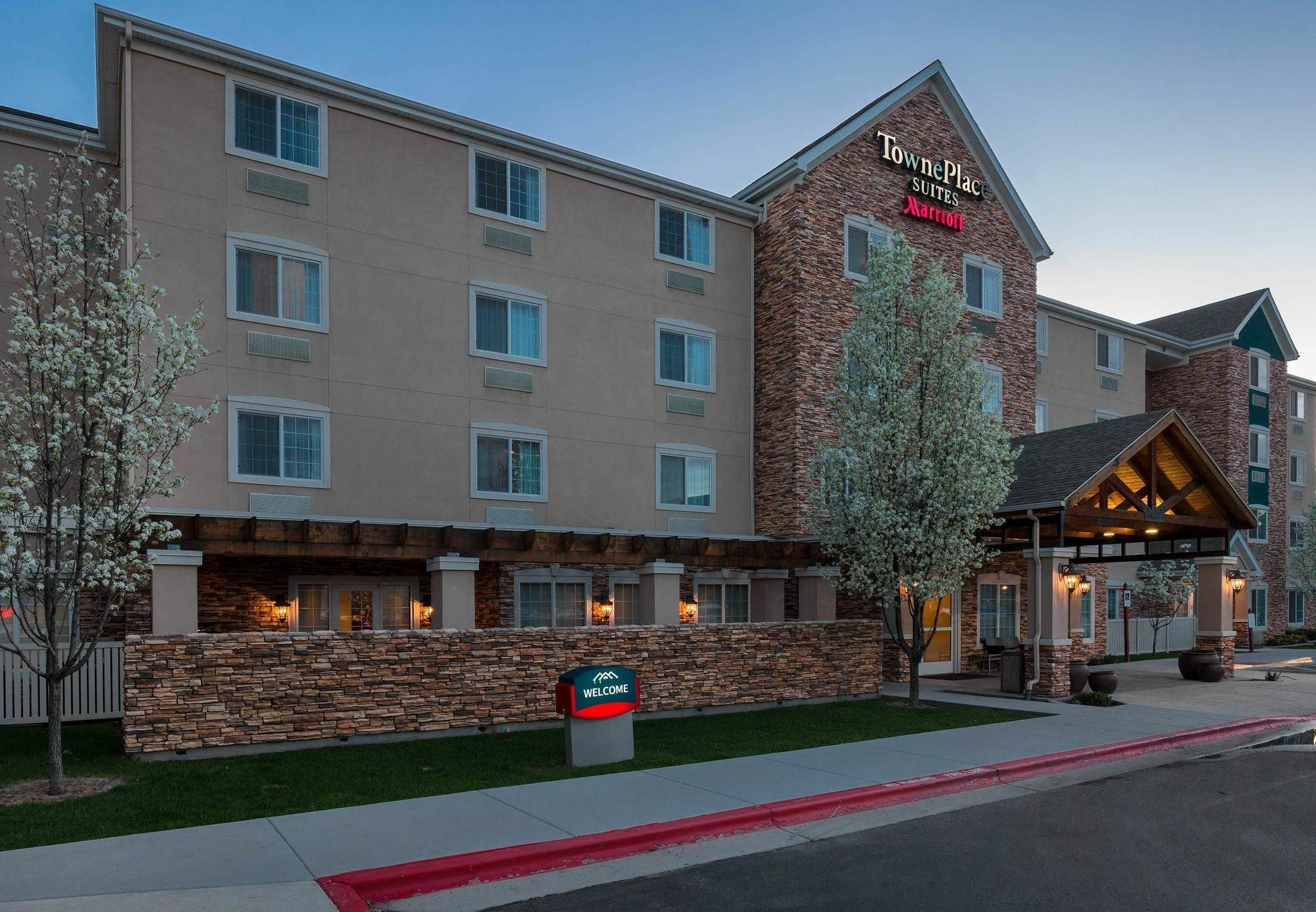 Towneplace Suites By Marriott Boise Downtown/University Exterior photo